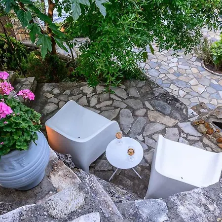 Amicasa Private Seaside Пахис